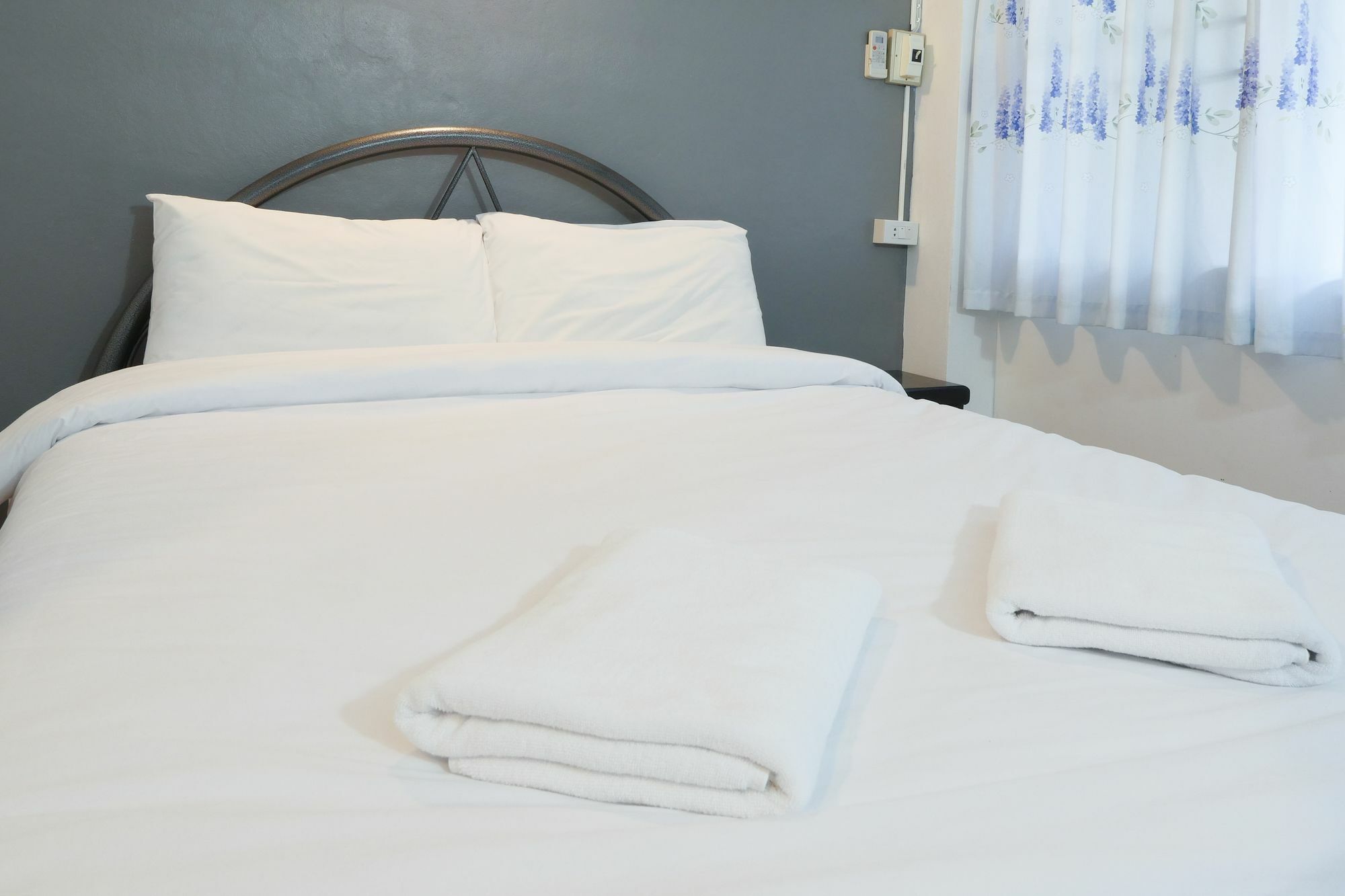 Pakdee House Hotell Udon Thani Exteriör bild